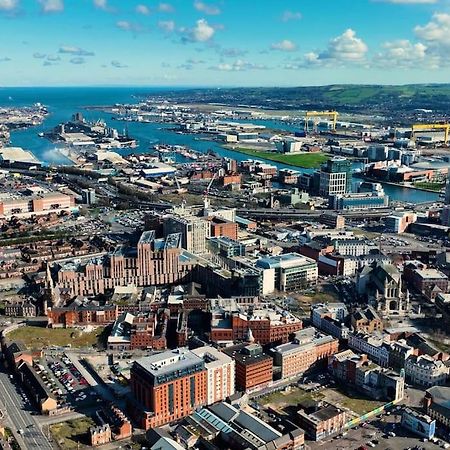 Elegant Belfast City Centre Apt Walk Everywhere Exteriör bild