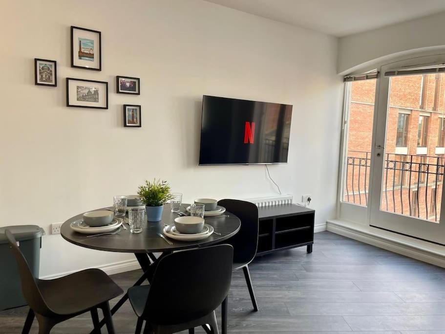 Elegant Belfast City Centre Apt Walk Everywhere Exteriör bild
